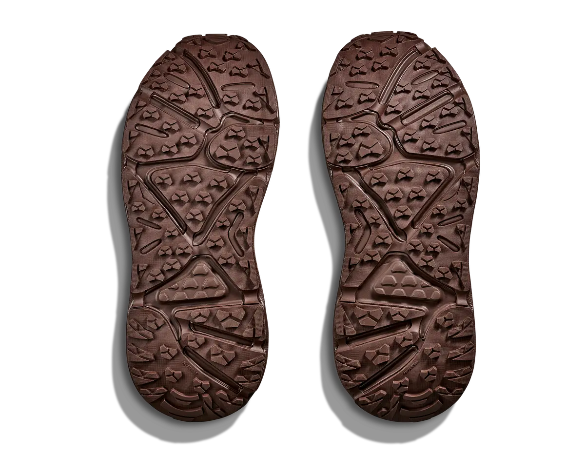 ホカ　スニーカー　ソール