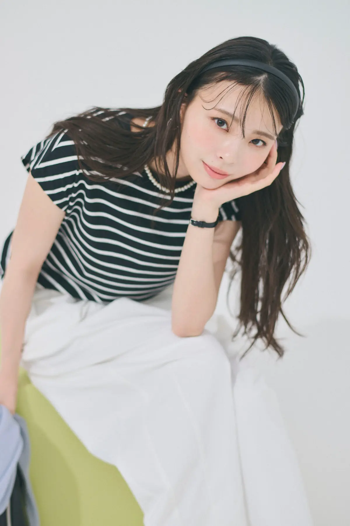 川口ゆりな　ボーダートップス　よりカット