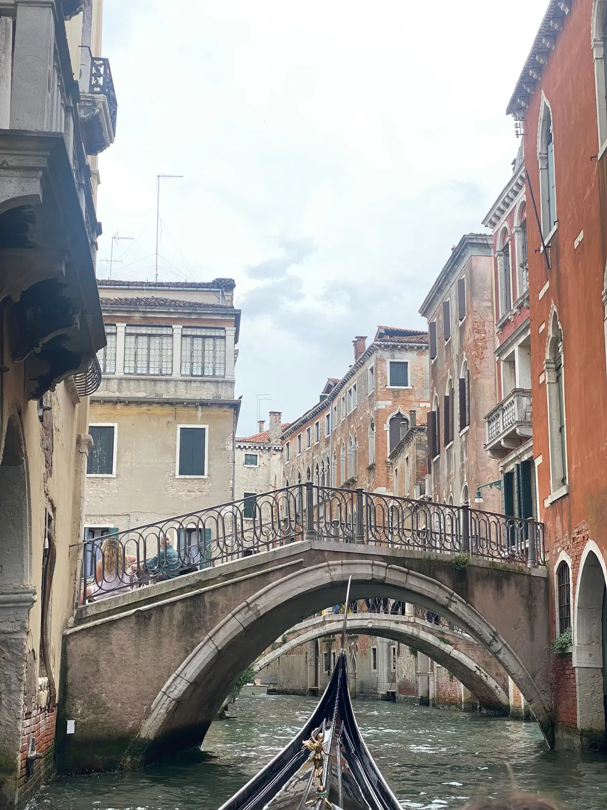 【イタリア】水の都ベネチア観光モデルコース！ゴンドラ・ジェラート・移動方法についてご紹介！ | MORE