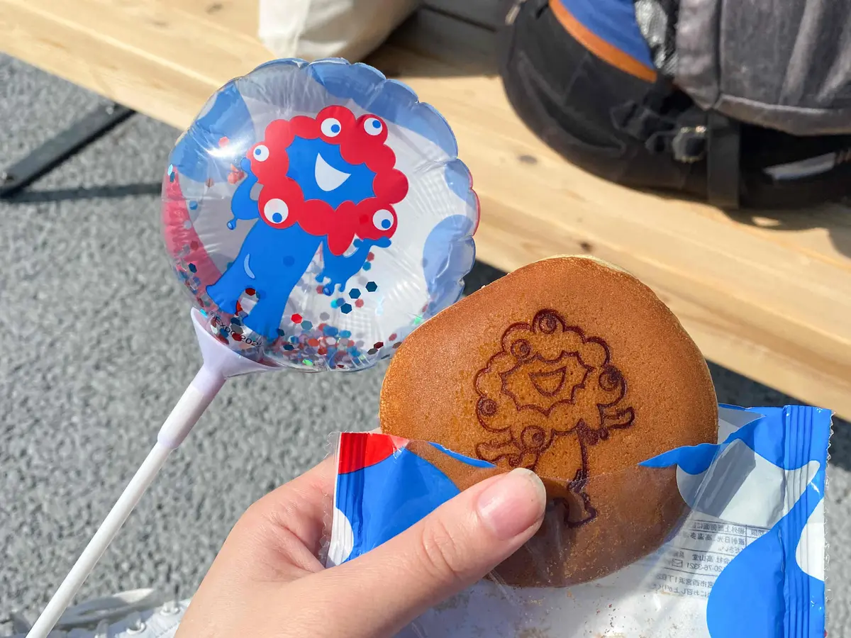 【万博グルメ】話題の『ミャクミャク焼き』の画像_25