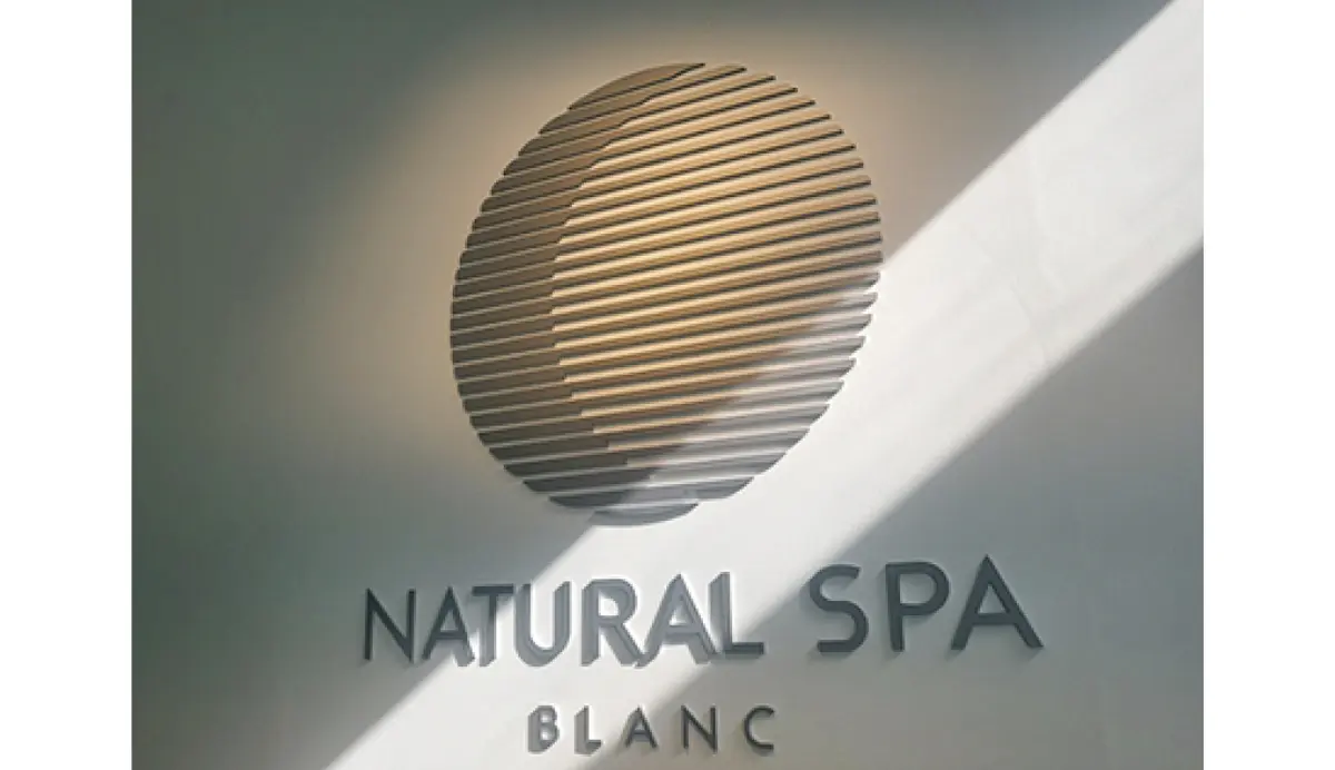 韓国『NATURAL SPA BLANC（ナチュラル スパ ブラン）』ロゴ