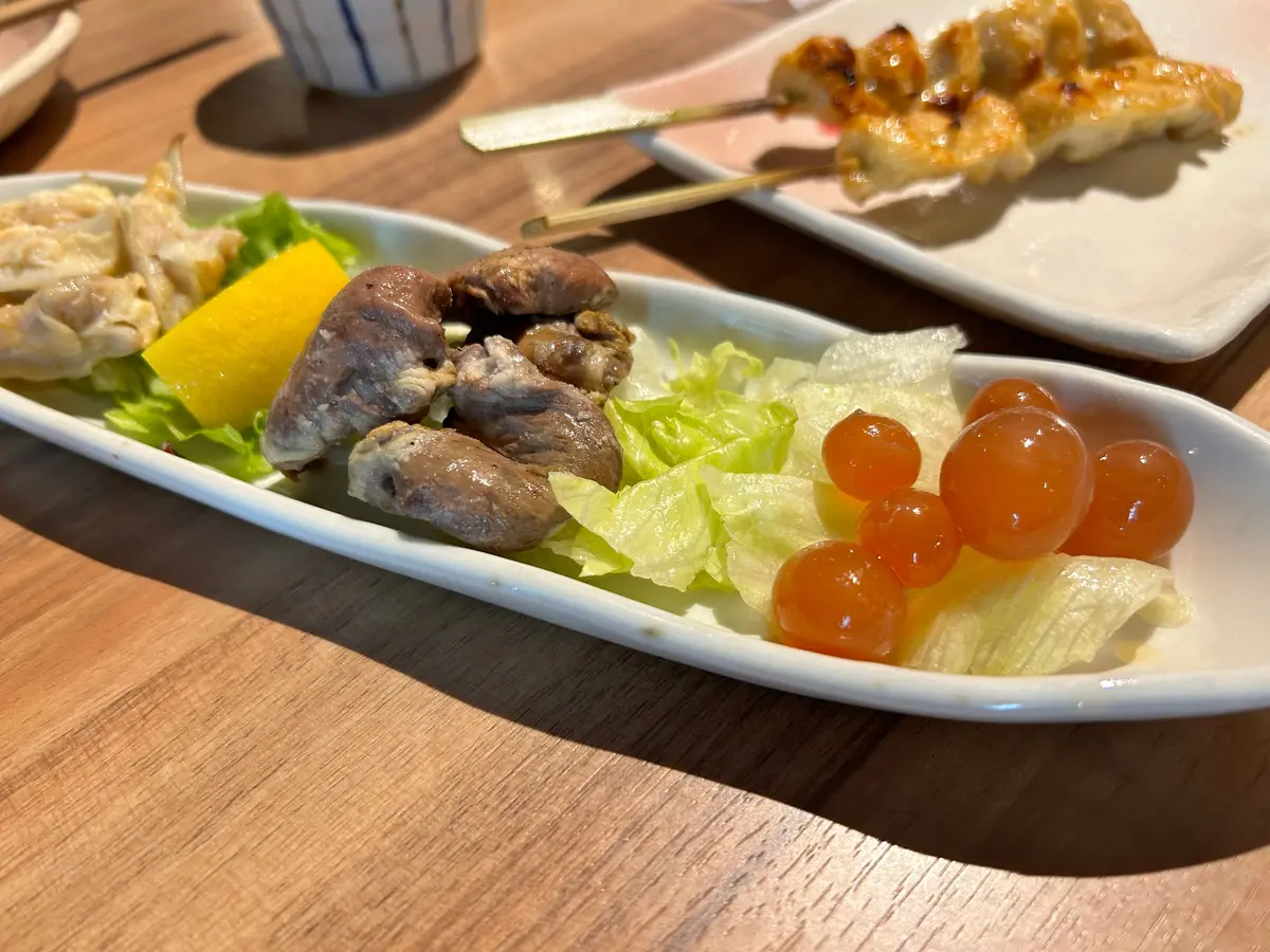 新宿三丁目駅から徒歩1分。名物「レバ刺しの画像_2