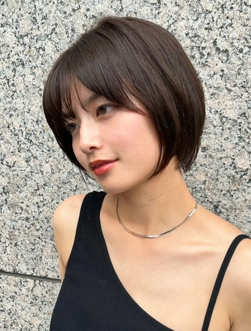 レイヤーショートボブ　サイド