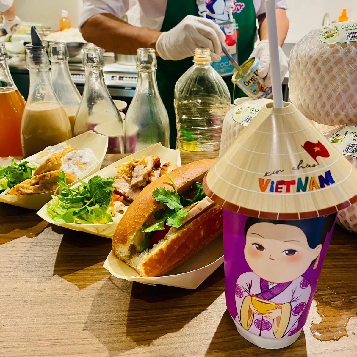 ベトナム館のフードやドリンク