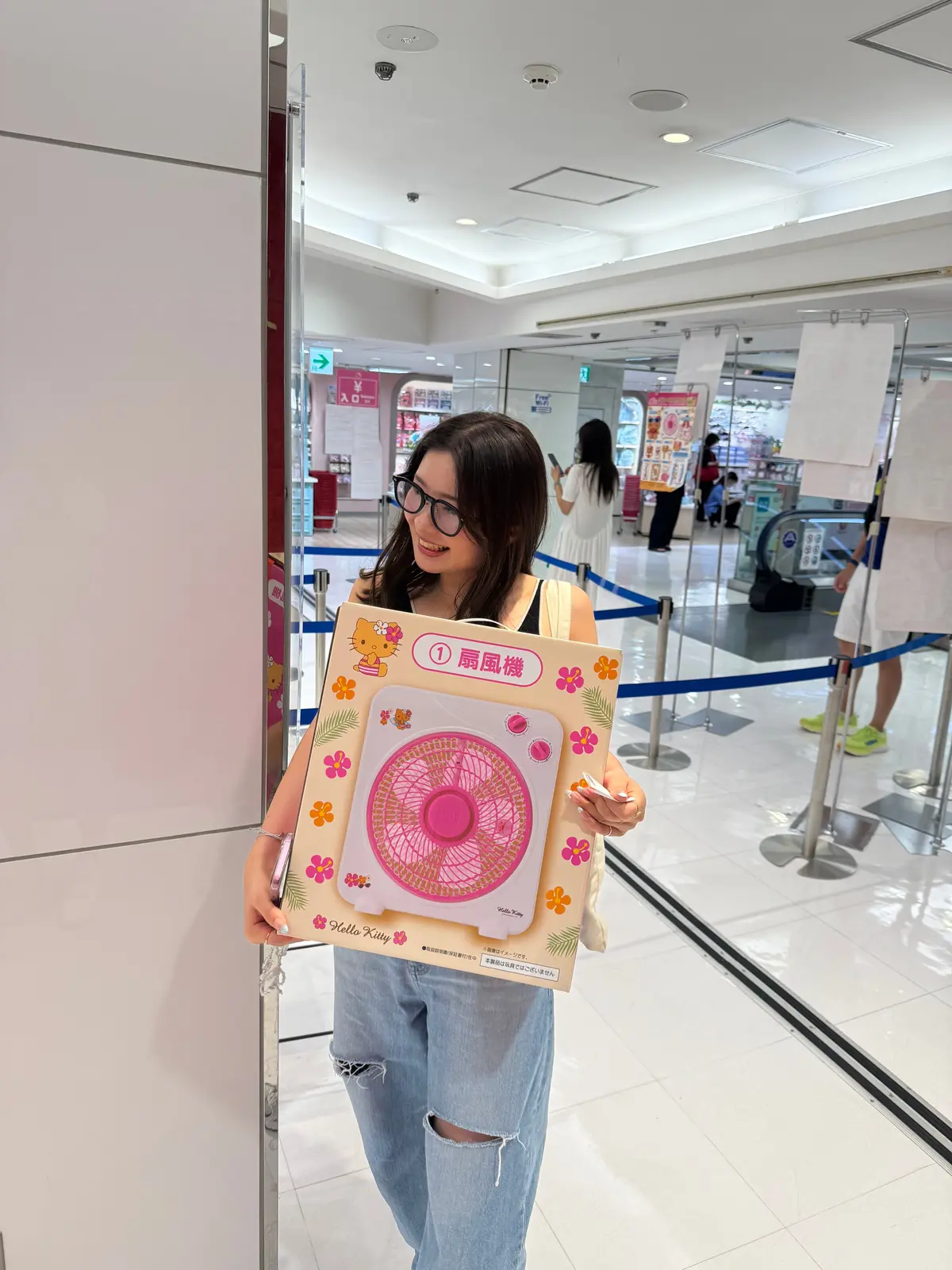 日焼けキティー　1番くじ