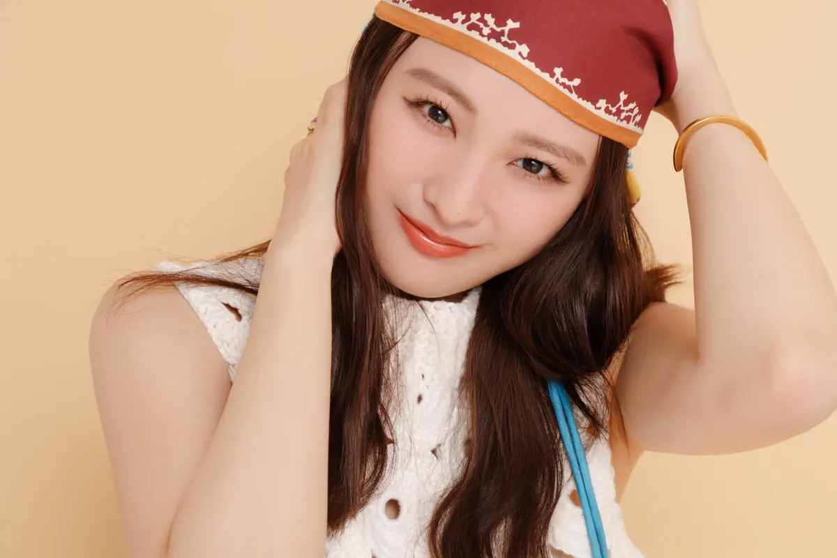 大友花恋　ヴィセ アイブロウメイク