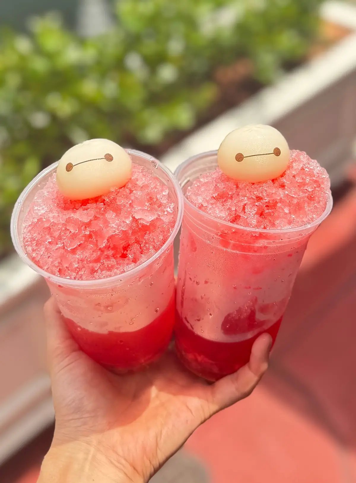 「シェイブアイス（ストロベリー)」