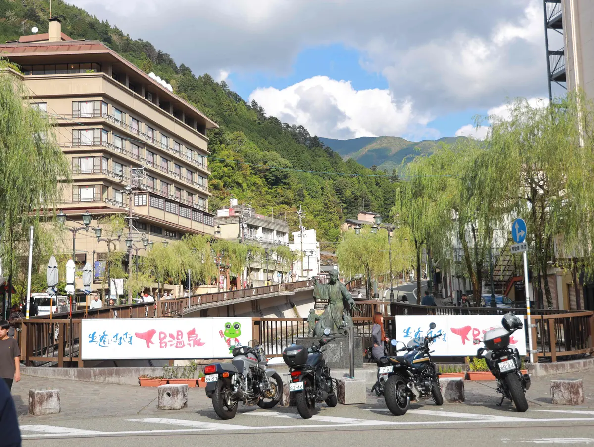 【岐阜県・下呂温泉】温泉たまご入りソフトの画像_2