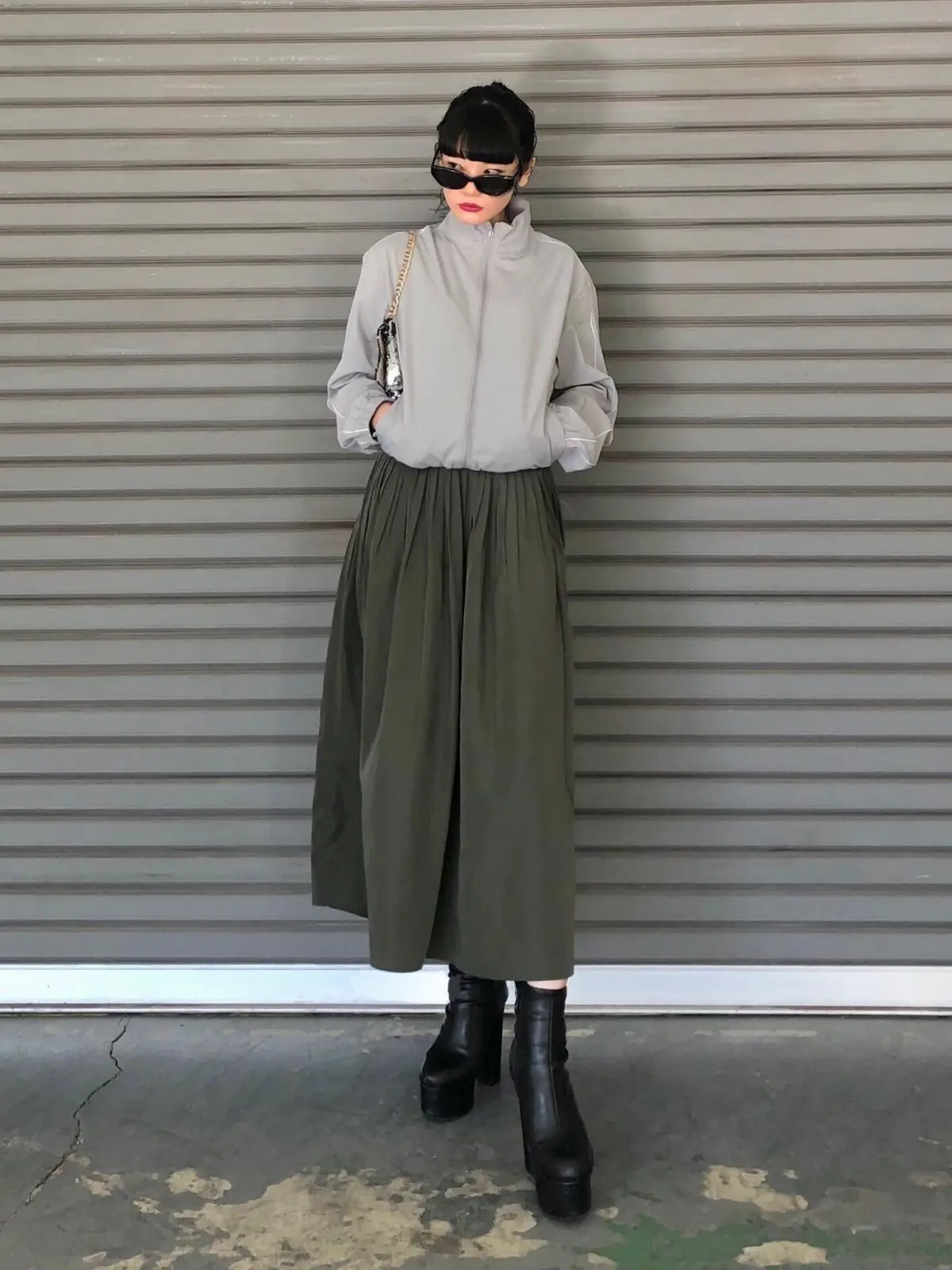 ユニクロ　UVカットジャケット　コーデ