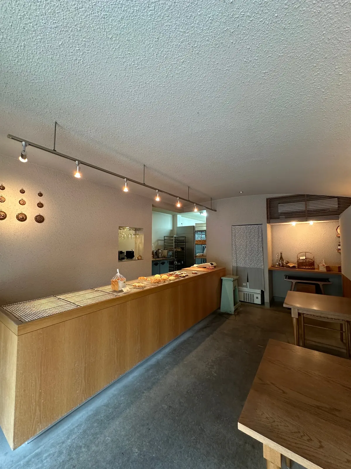 【京都出町柳駅徒歩5分】百名店に選出されの画像_3