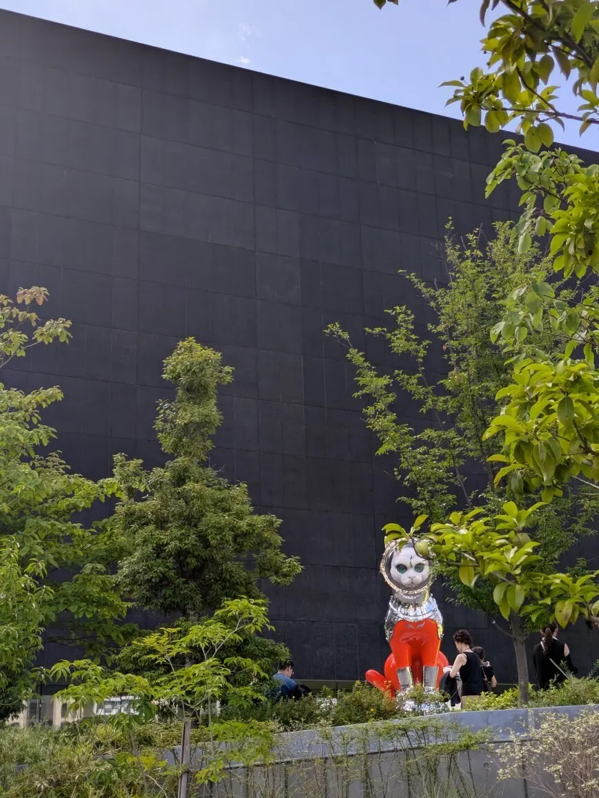 ≪大阪・中之島≫憧れハイブランドLouiの画像_1