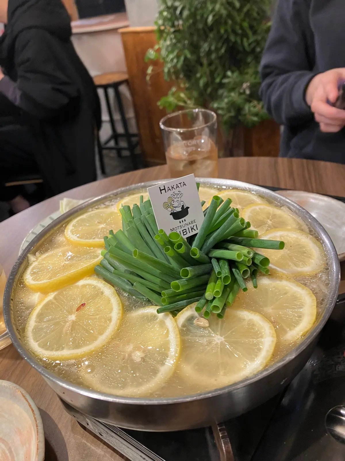 【福岡】博多響の衝撃的な見た目のもつ鍋🍋の画像_2