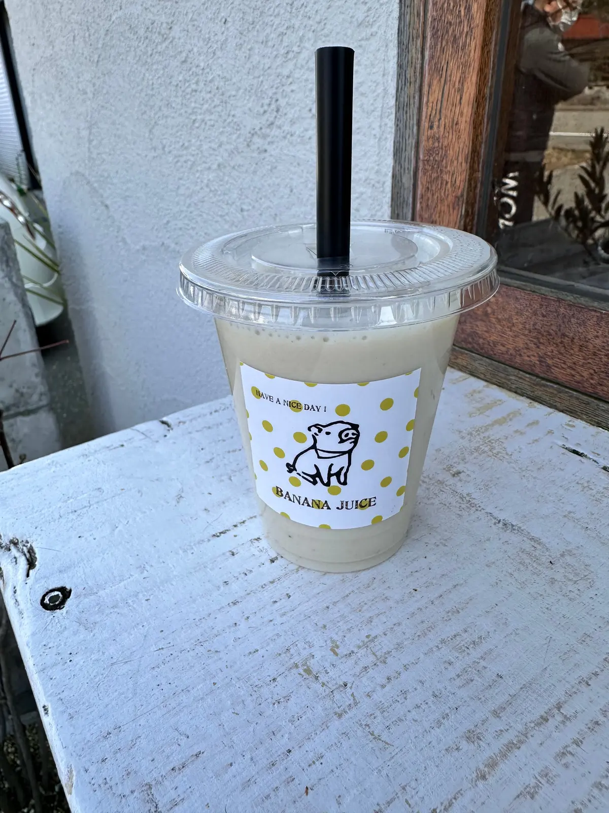 注文が入ってから作られます！  濃厚なバナナの味と、さっぱりとしたのとミルクの味がおいしいです😋