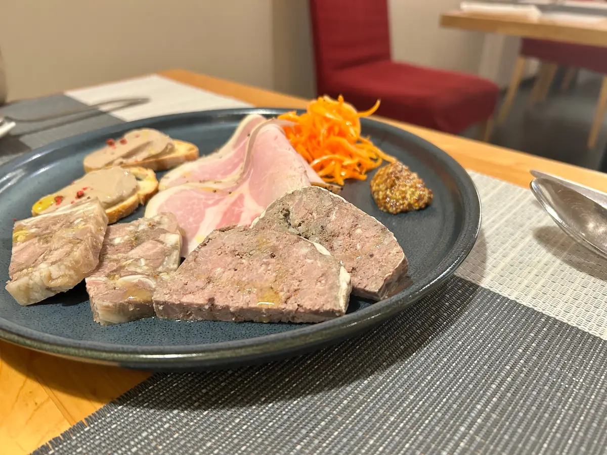 江戸川橋のカジュアルダイニング「Unisの画像_2