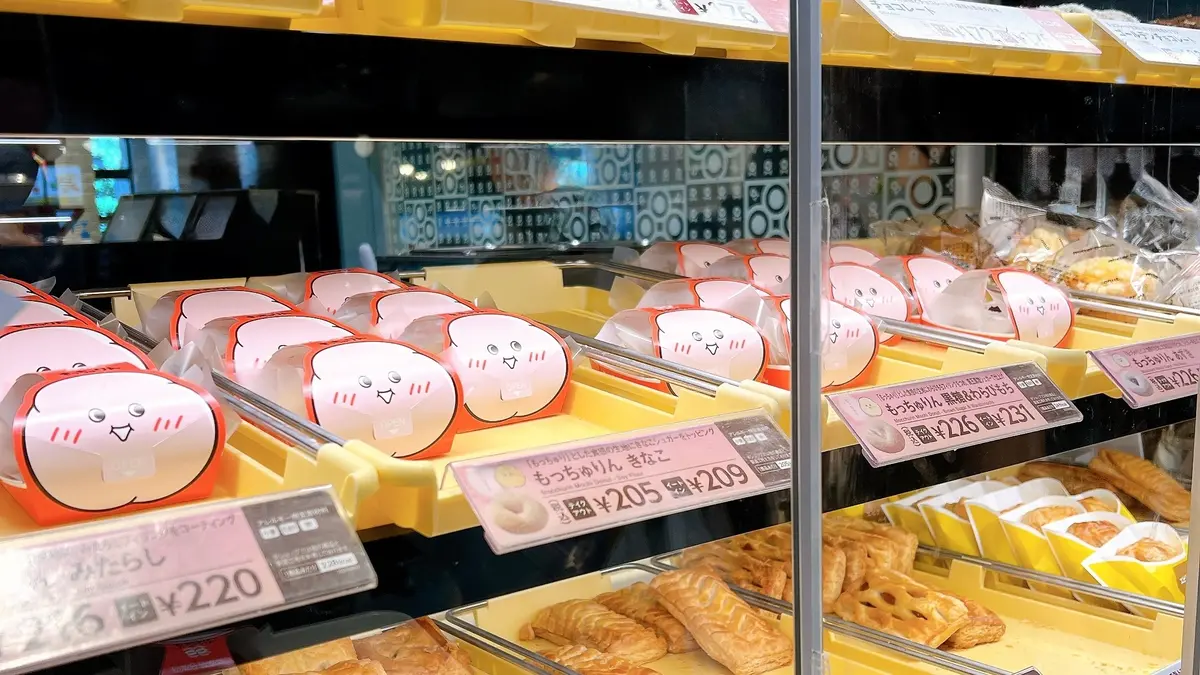 ショーケースに並ぶもっちゅりん