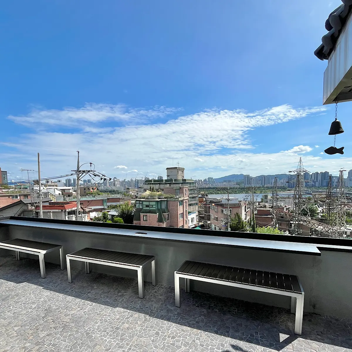 韓国　ソウル　漢南洞　カフェ　バー　mahā hannam