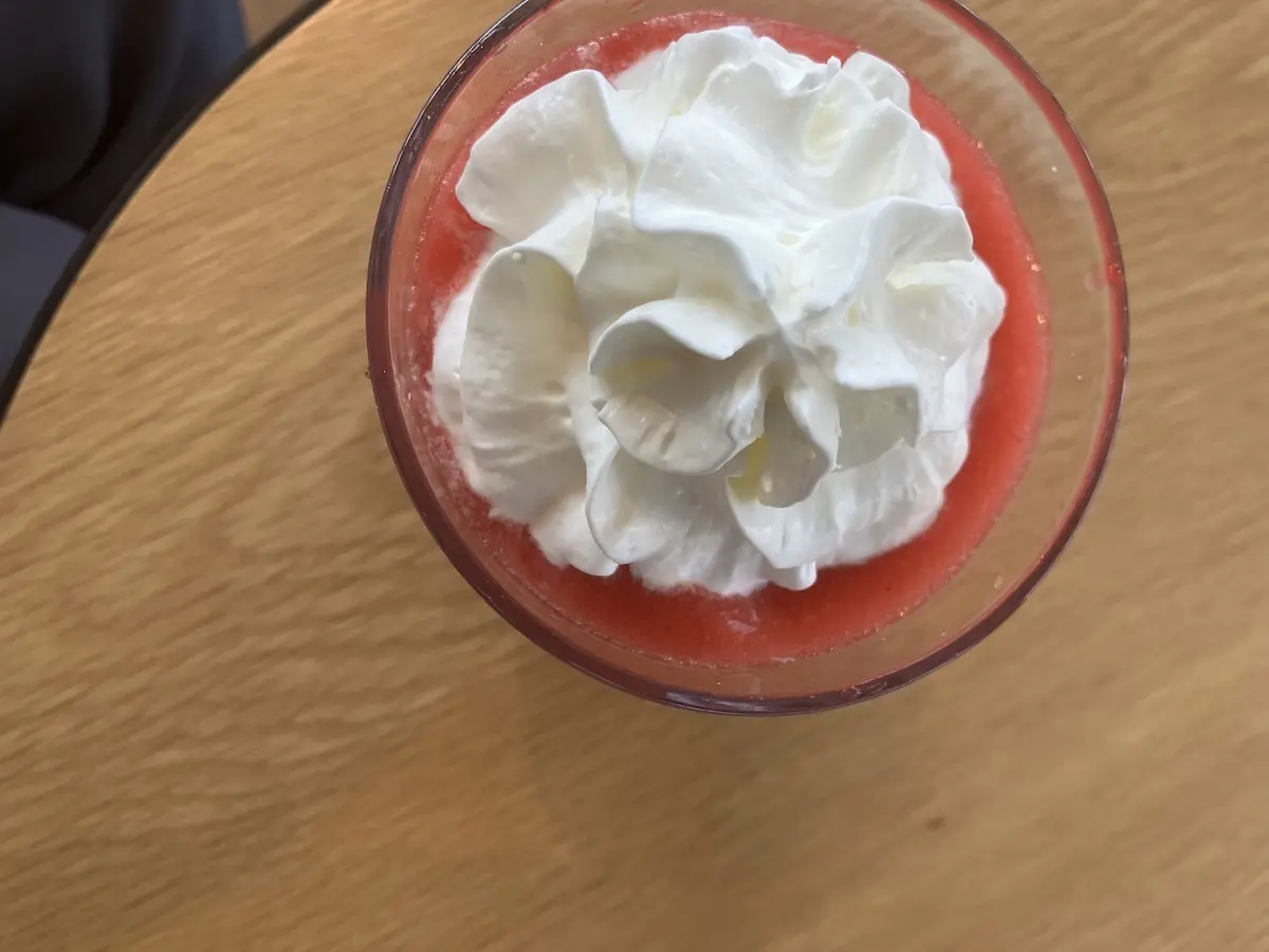 【スタバ】theいちごフラペチーノのアポの画像_2