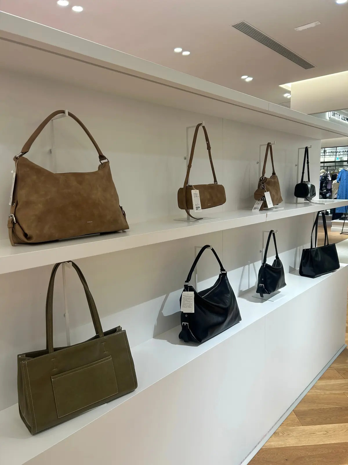 GW期間限定『STAND OIL』ポップの画像_3