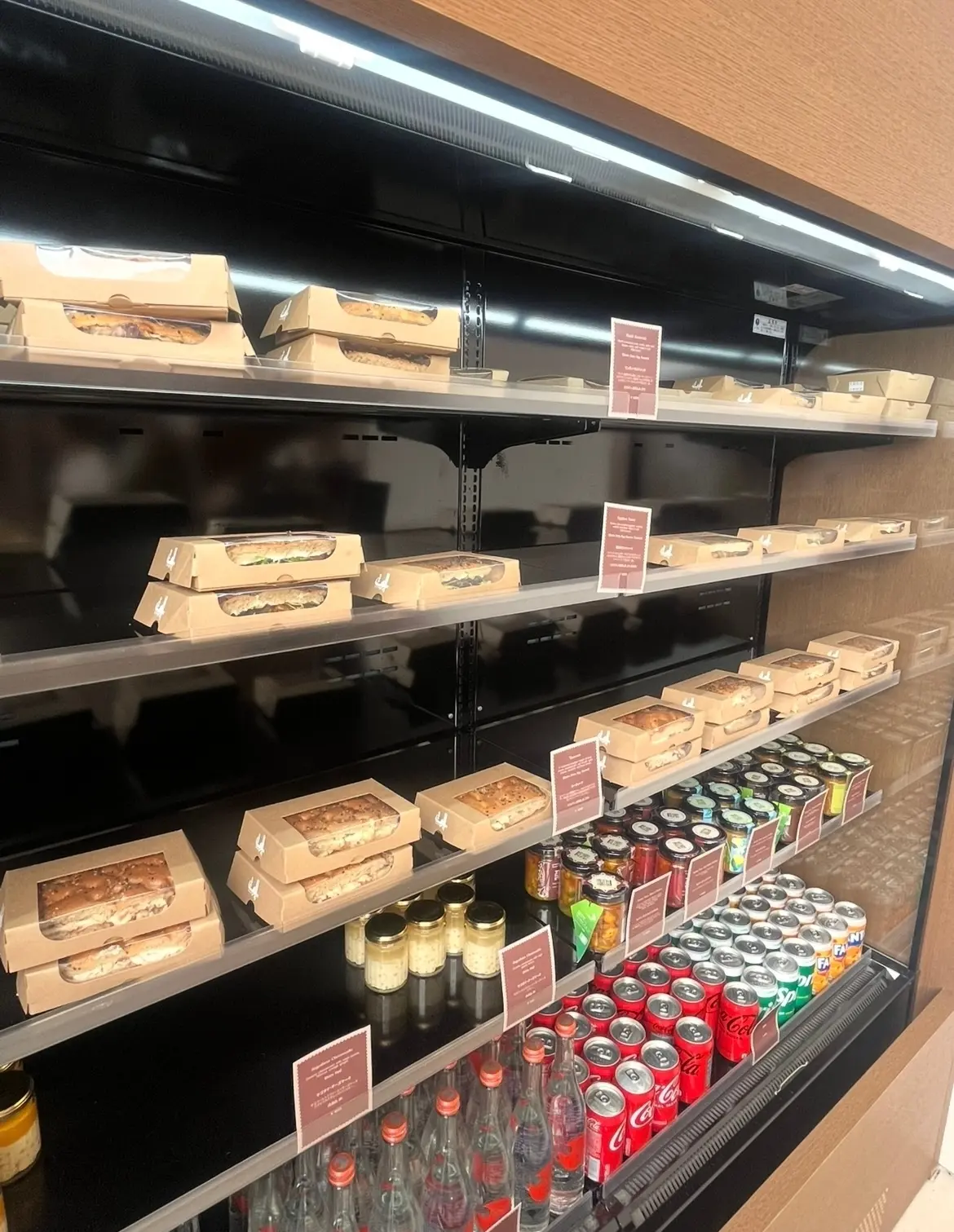 サウジアラビア館_パビリオン_カフェ