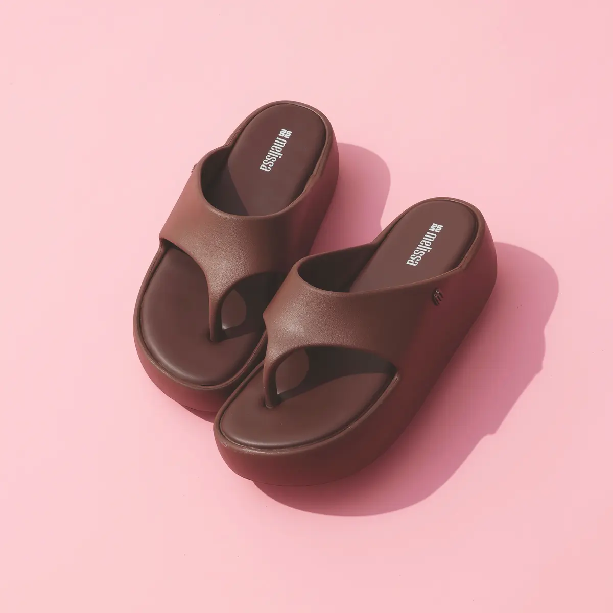 「Melissa（メリッサ）」のプラットフォーム厚底サンダル