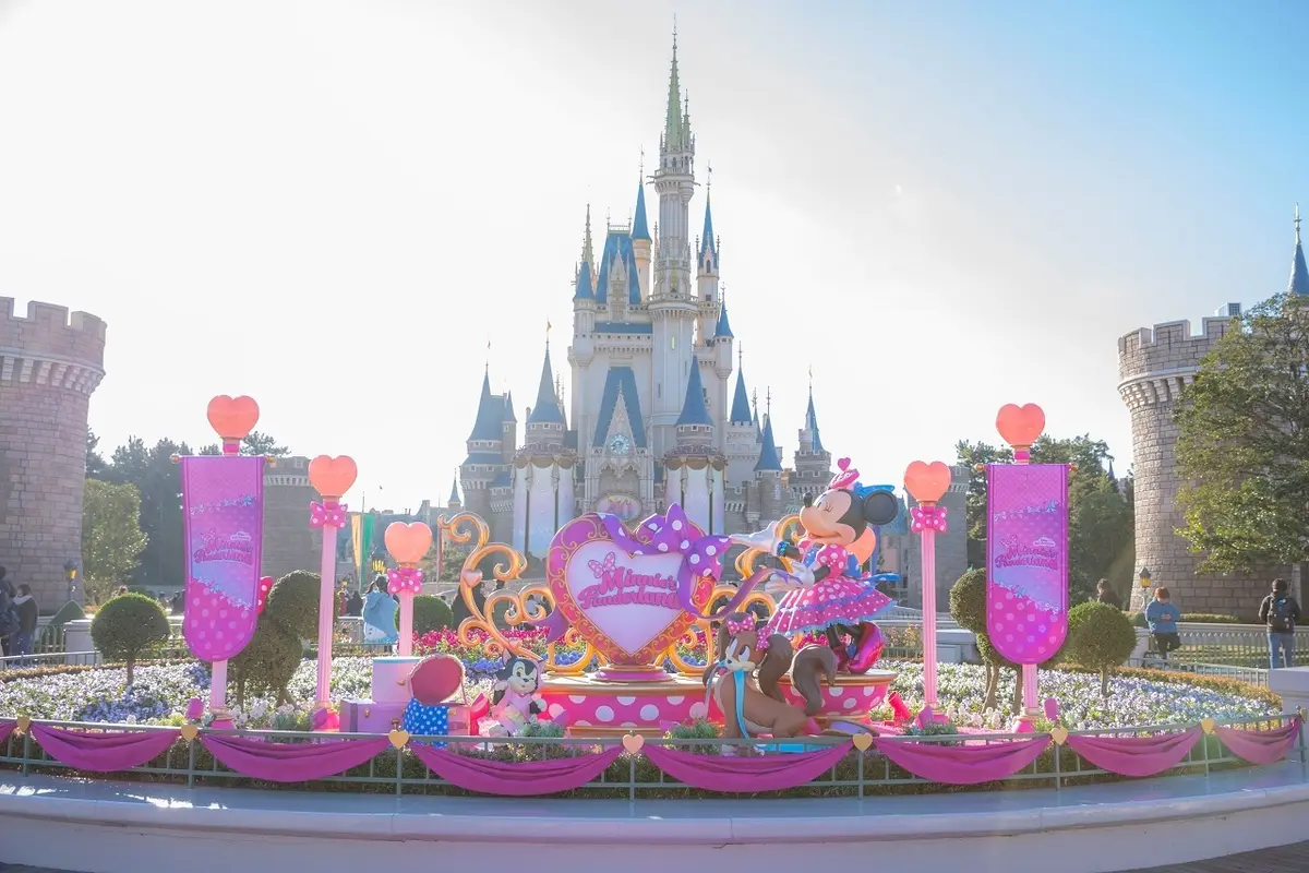 ミニーイベント　ディズニーランド特別装飾