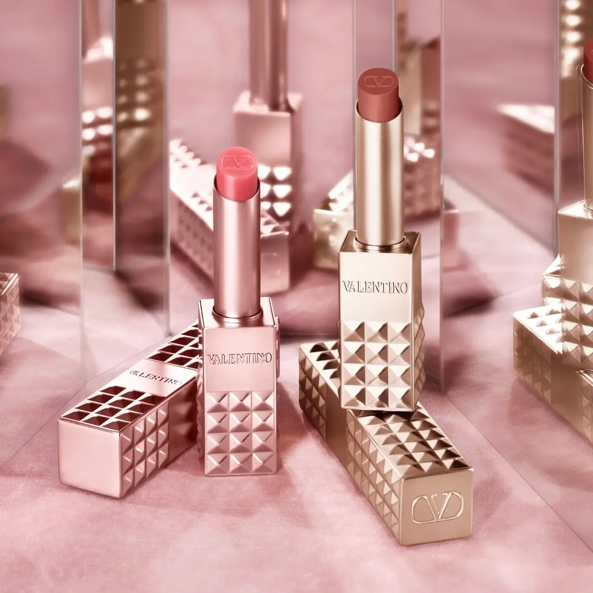 ヴァレンティノ ビューティ 製品画像 2025秋新色 リップバーム 
