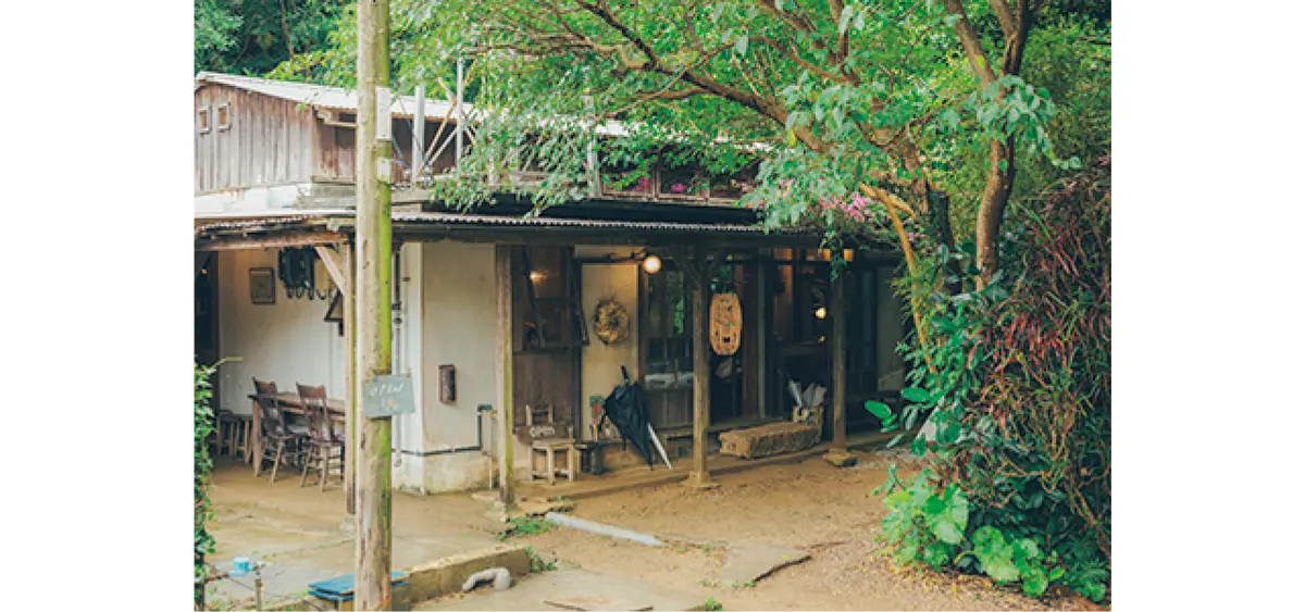 沖縄「パン屋 水円」の外観