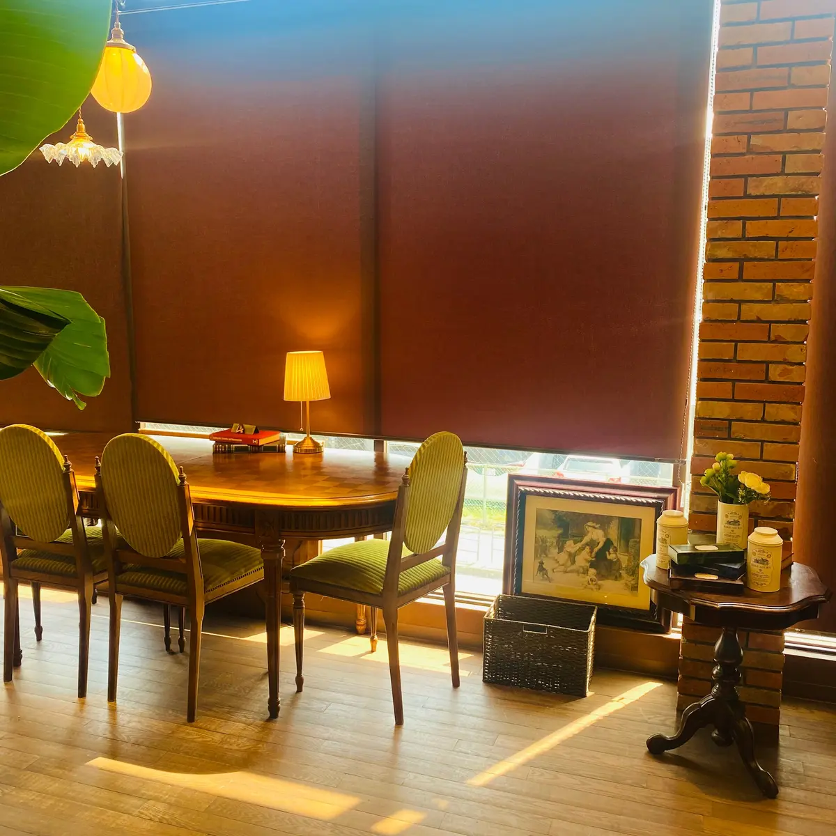 Hyde&Away 大阪店の店内の雰囲気