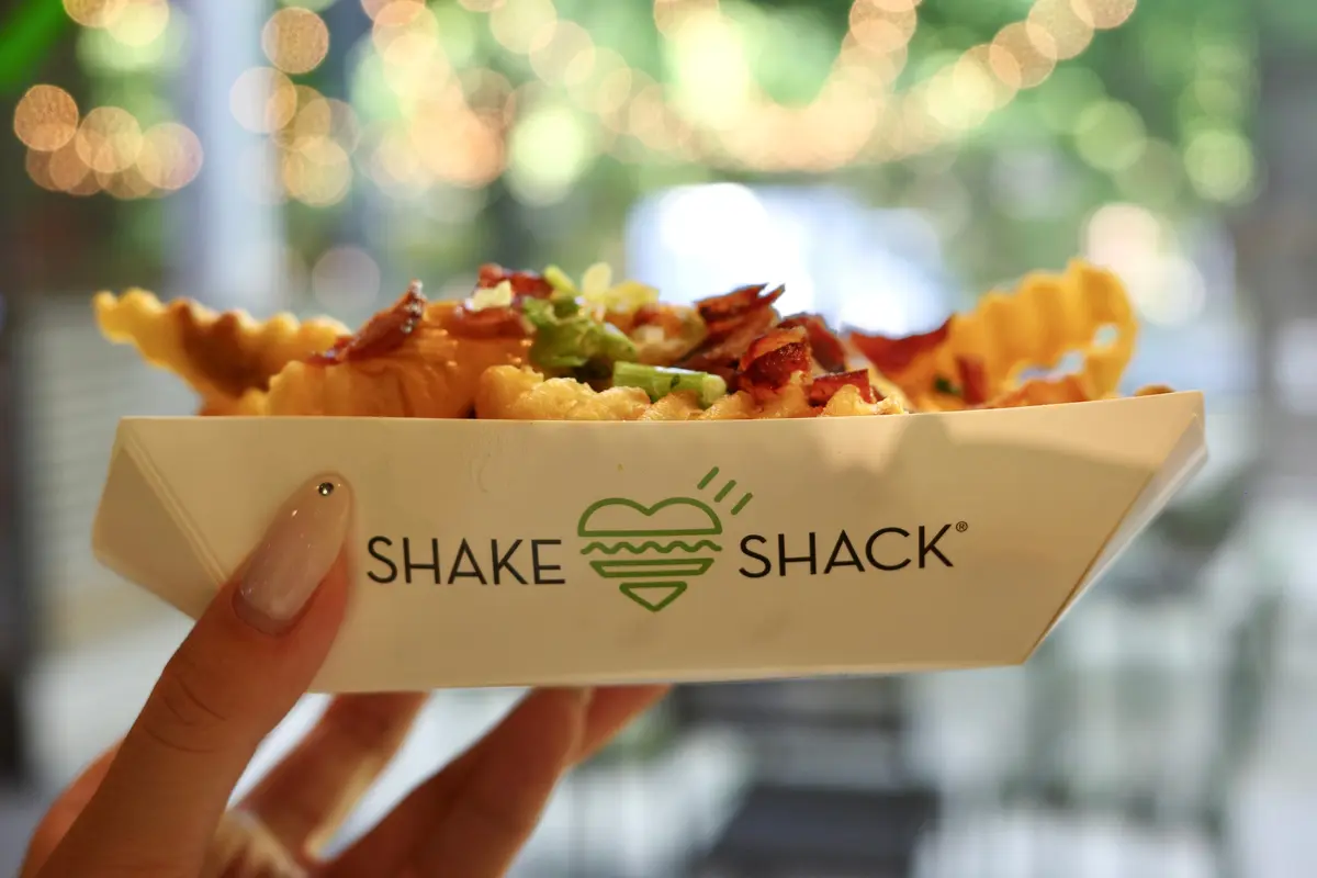 Shake Shack×HUMAN MAの画像_6