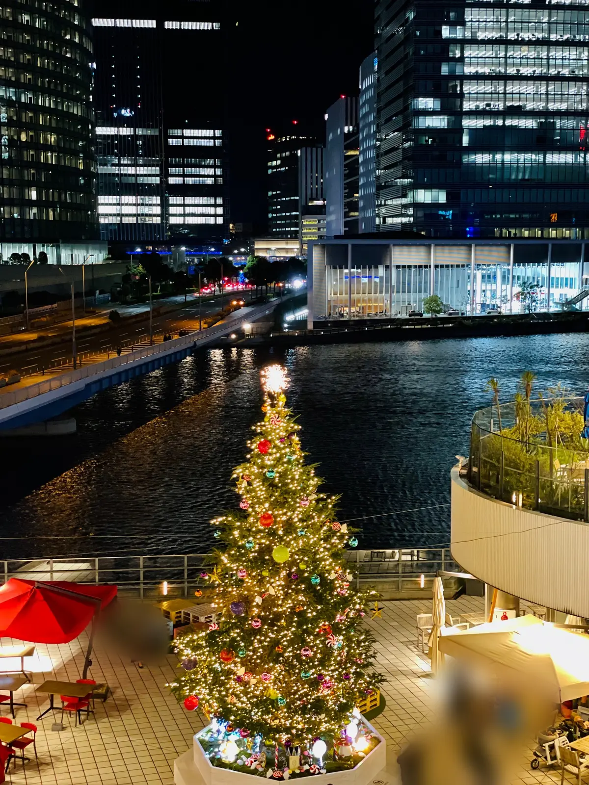 クリスマス　横浜　ツリー　ベイクォーター