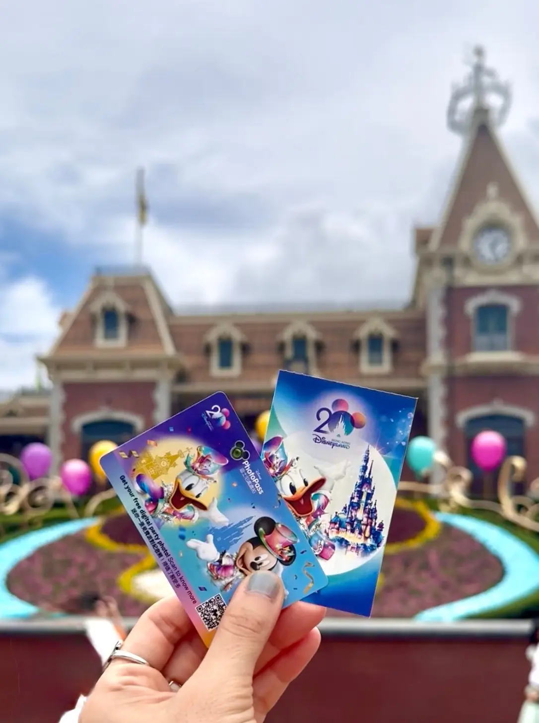 香港ディズニーランド20周年　フィギュア　ベイマックス　モンスターズインク 香港ディズニーランド20周年 フィギュア ベイマックス
