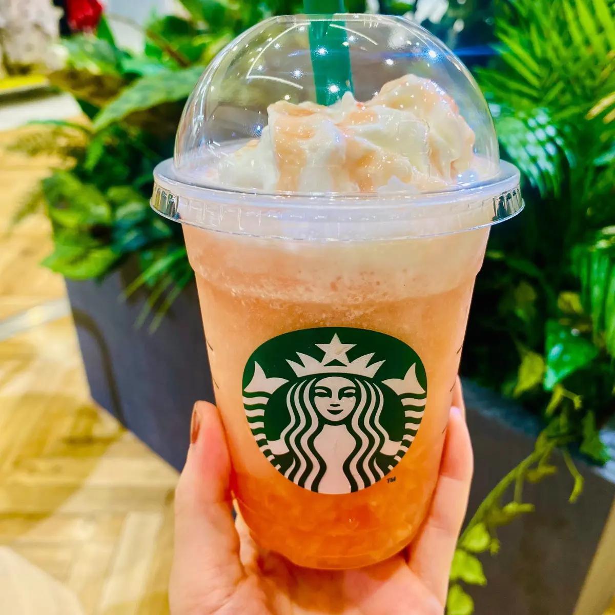 ヘブンリーピーチフラペチーノ