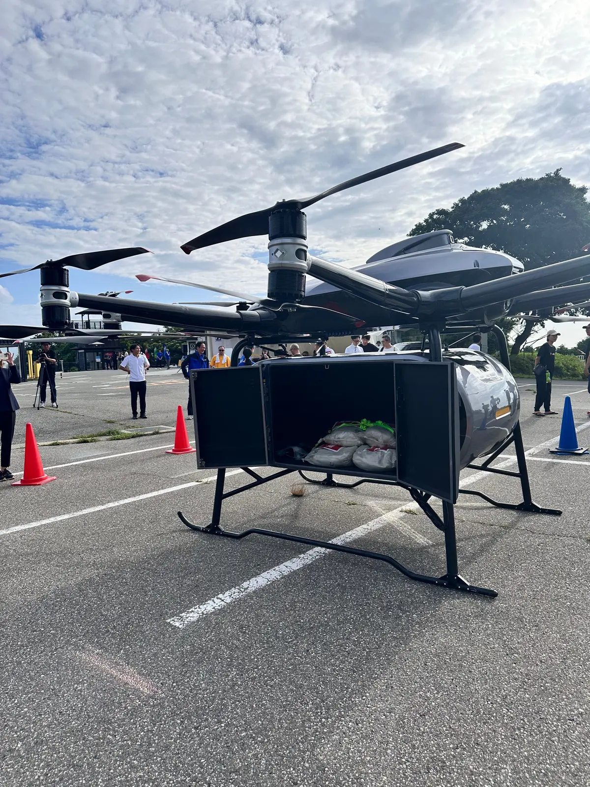 【石川県珠洲市】国内初！空飛ぶ車？！奥能の画像_2