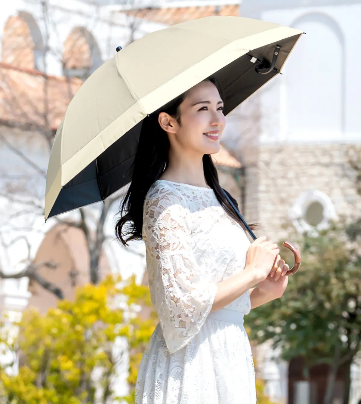 『芦屋ロサブラン』の日傘モデルカット