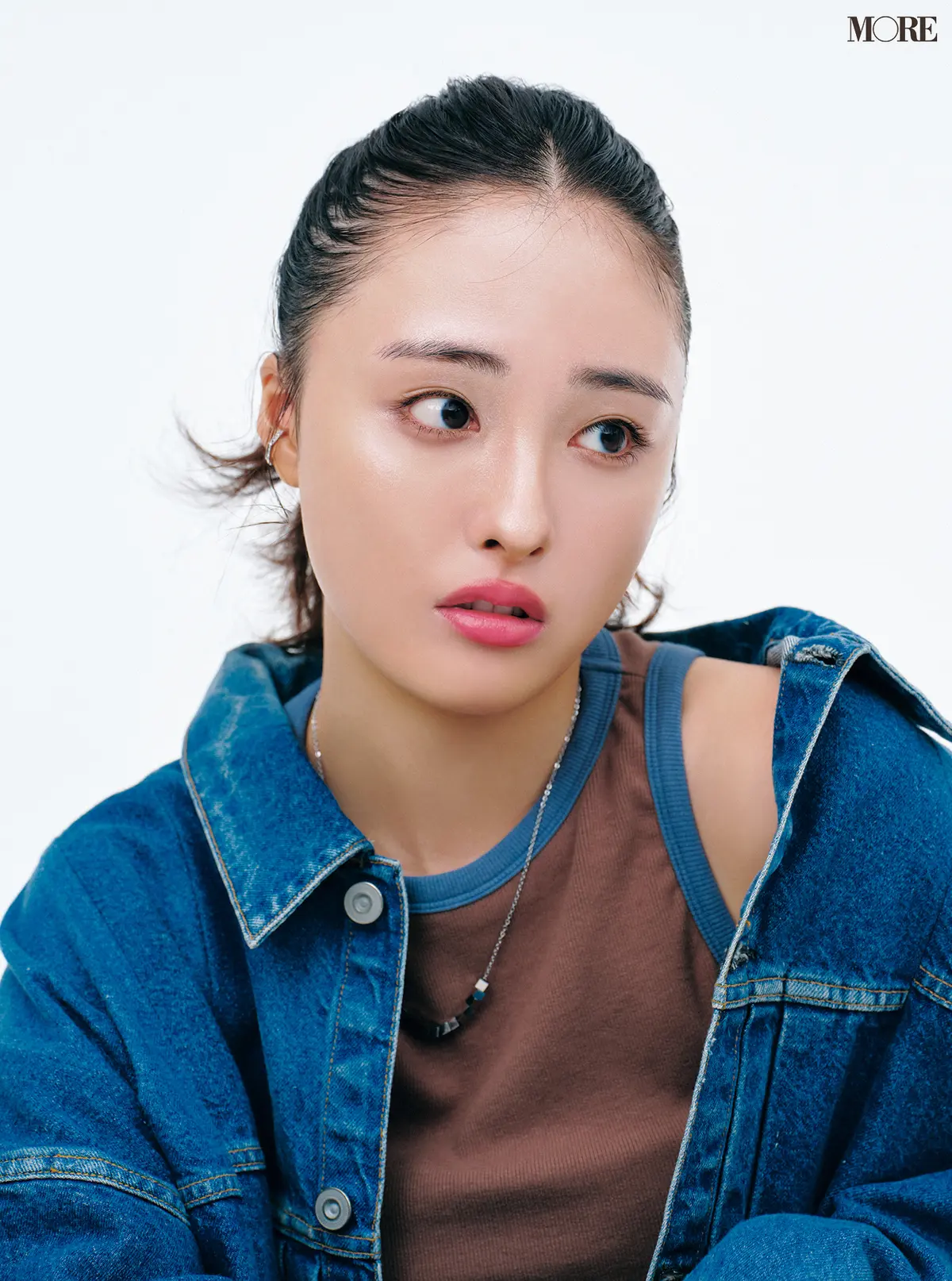 ハイライト＆シェーディングでイガリシノブがメイクしたモデル