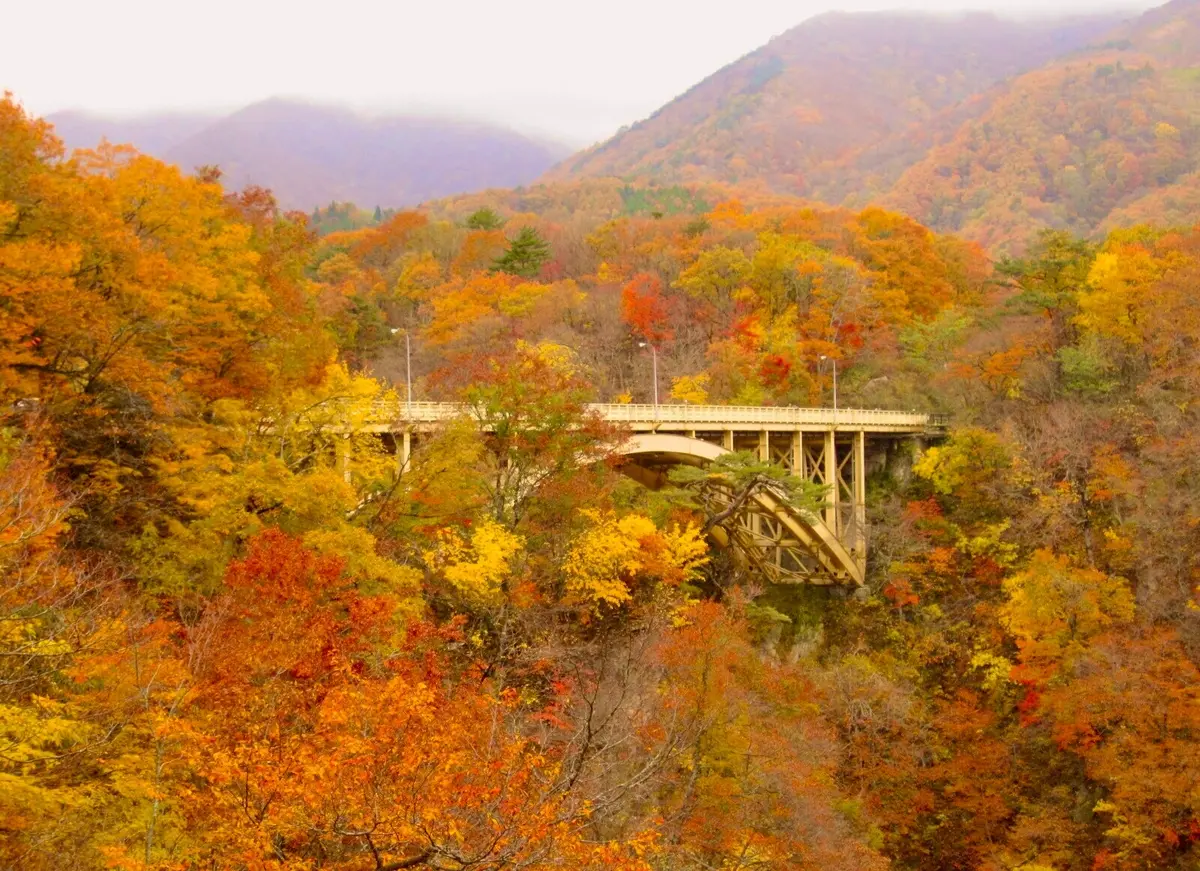 紅葉　鳴子峡