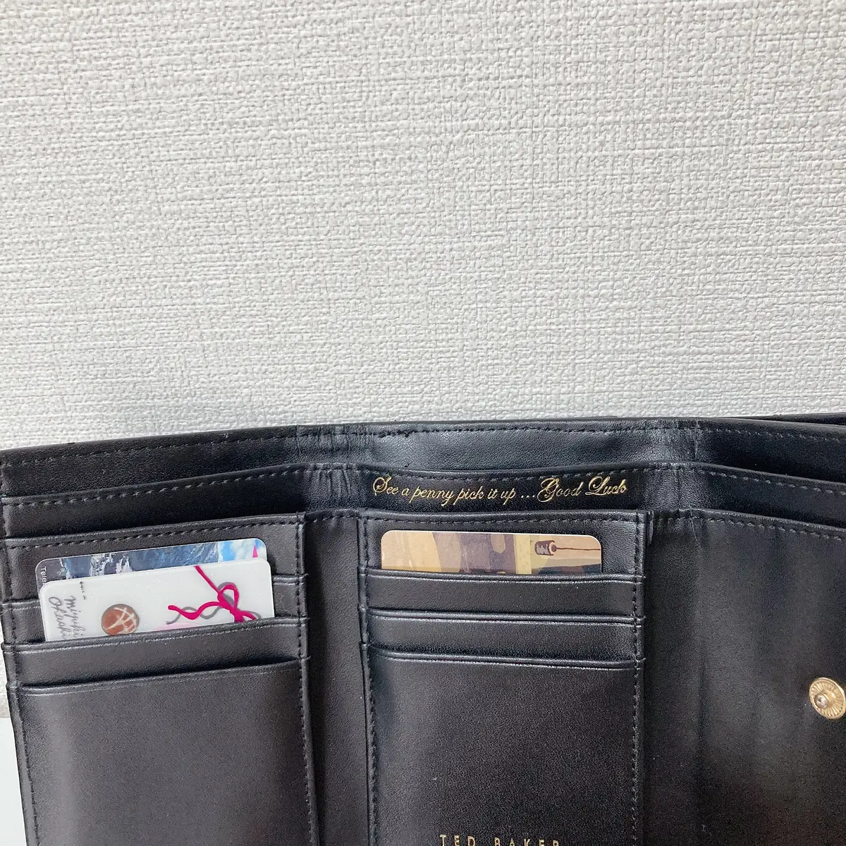 TEDBAKER財布