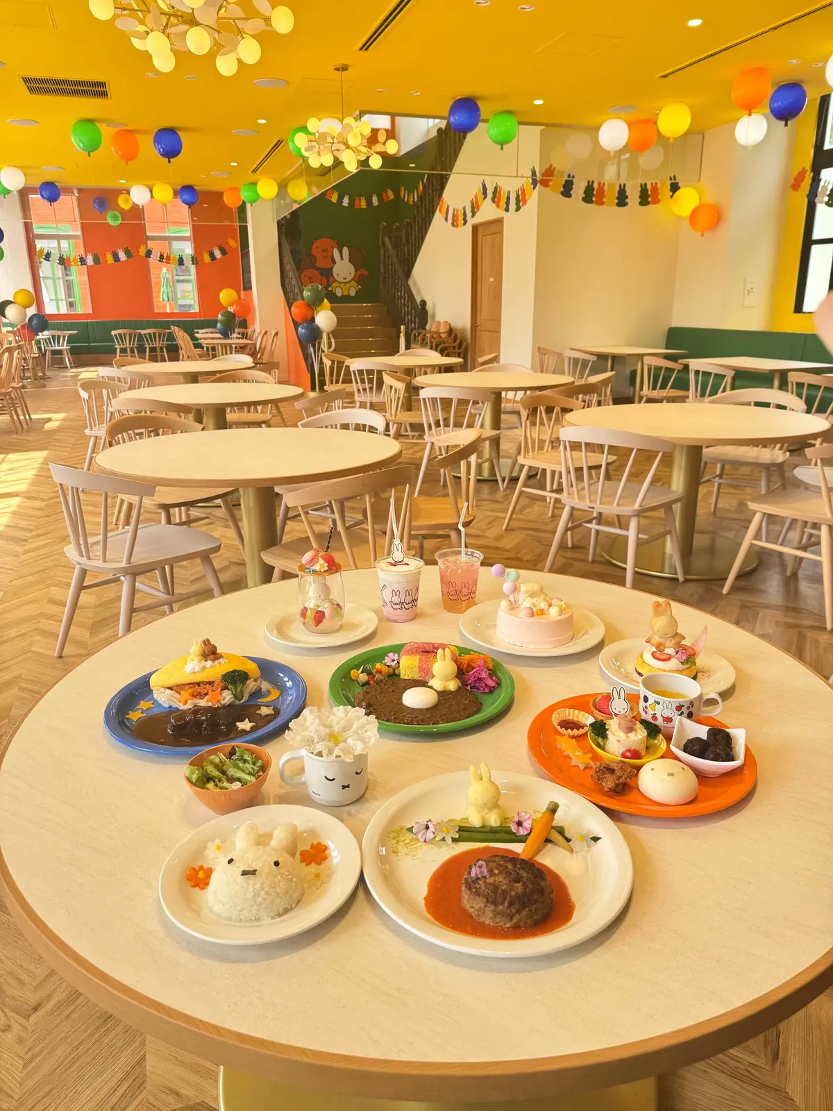 ハウステンボスミッフィー新エリアレストランメニュー