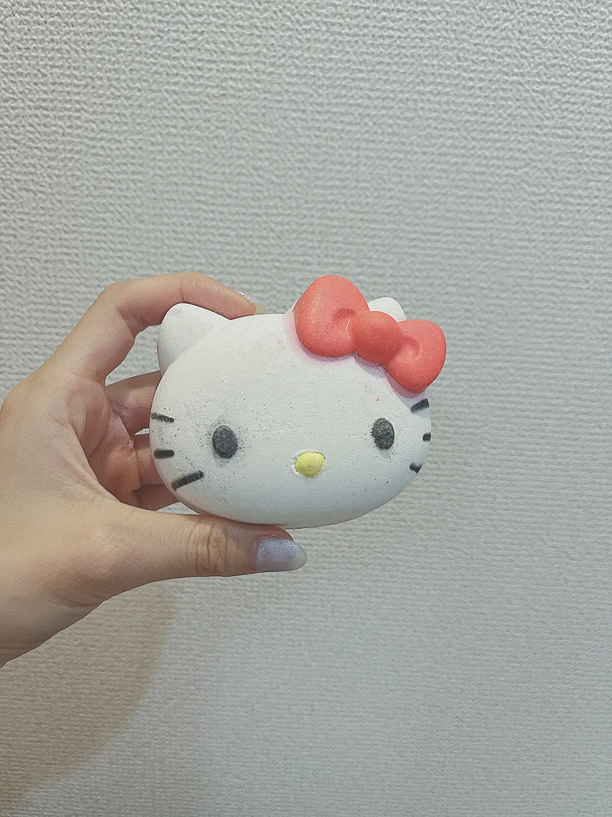 【LUSH×サンリオ】可愛すぎるバスボムの画像_3