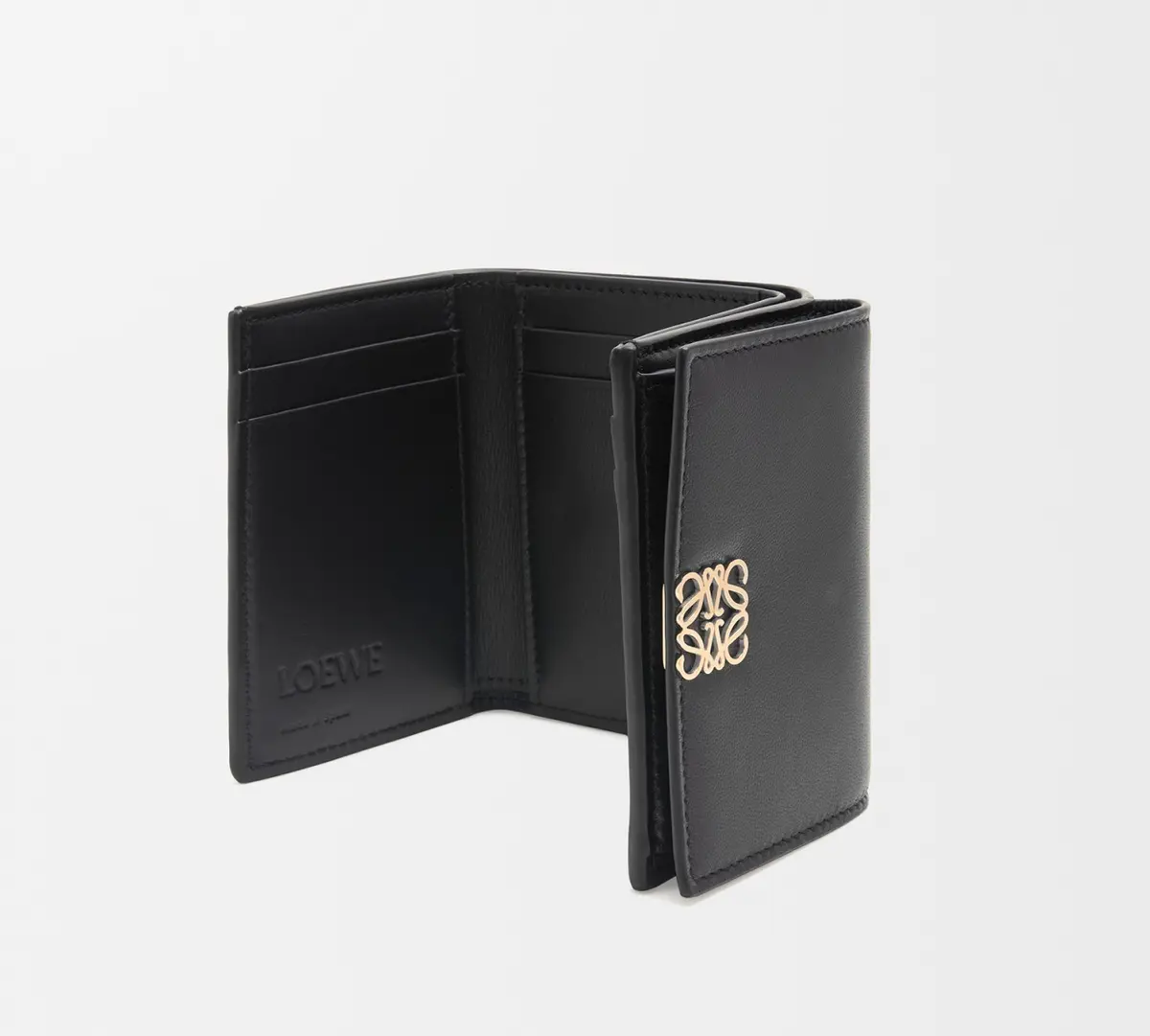 ロエベの黒財布、内装