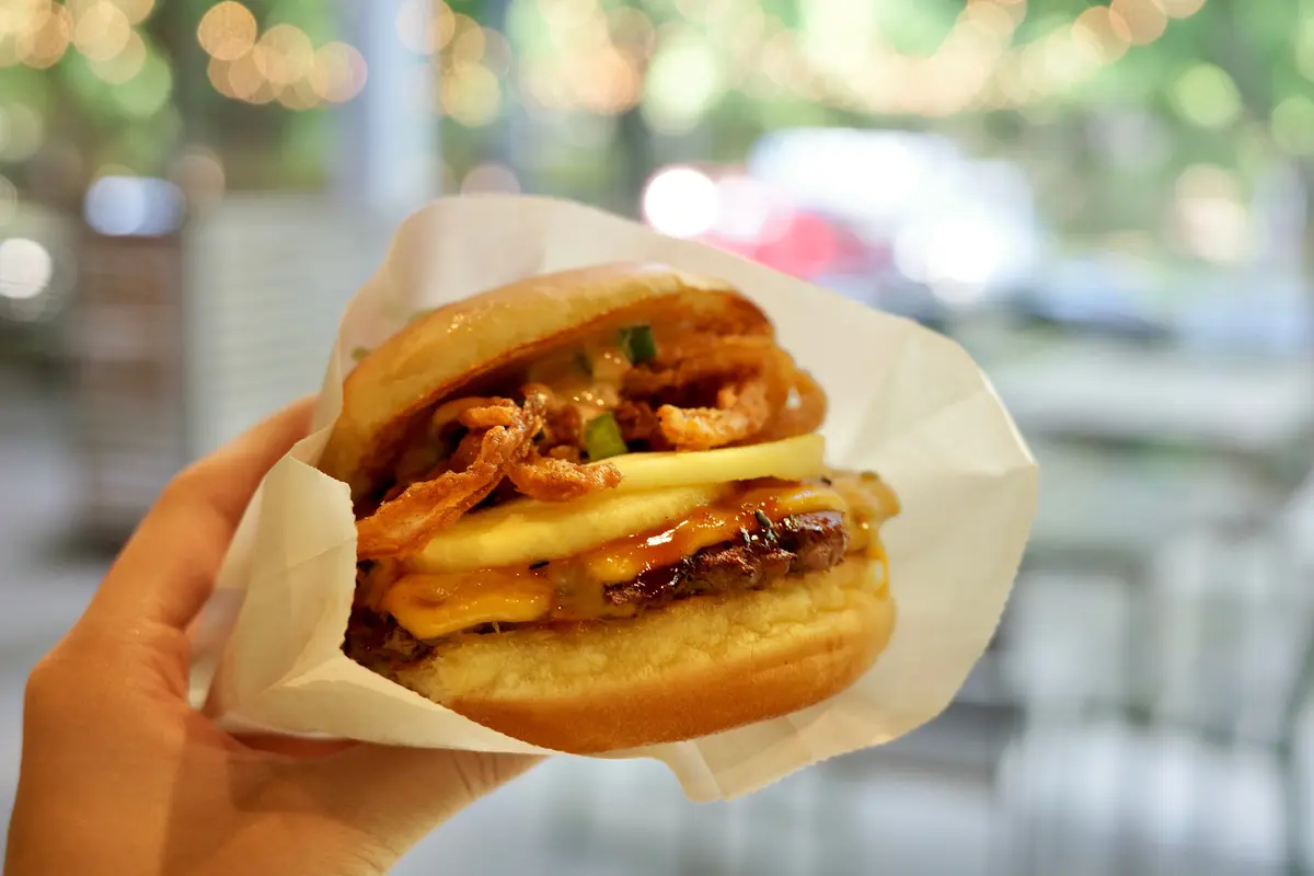 Shake Shack×HUMAN MAの画像_3