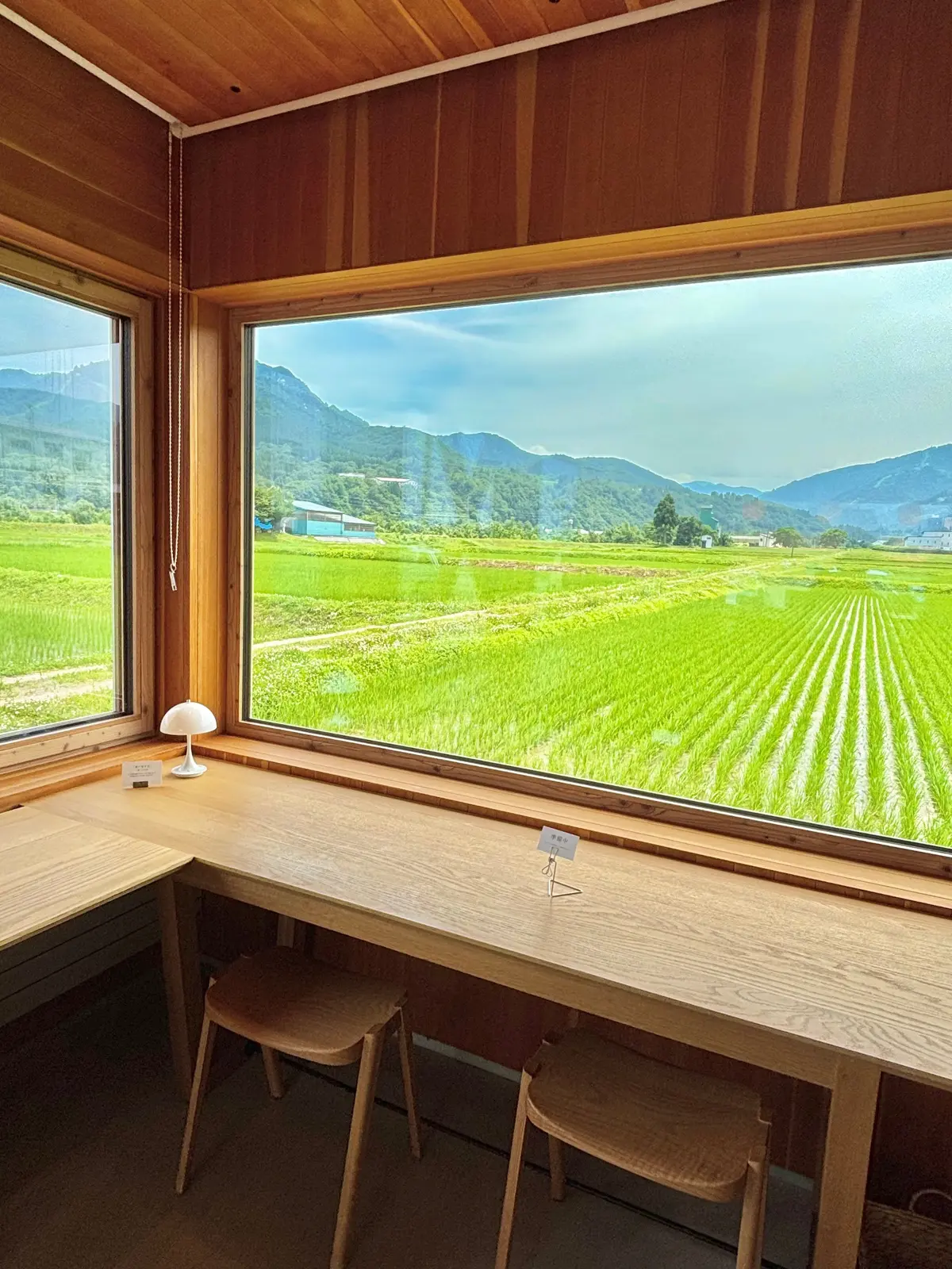 NHKのプロフェッショナル 仕事の流儀でも取り上げられた米農家「関農園」の世界一を6度受賞しギネス世界記録でもある幻の米でつくったおにぎり専門店「FARM FRONT」の「土鍋炊き塩むすび」と「海苔」