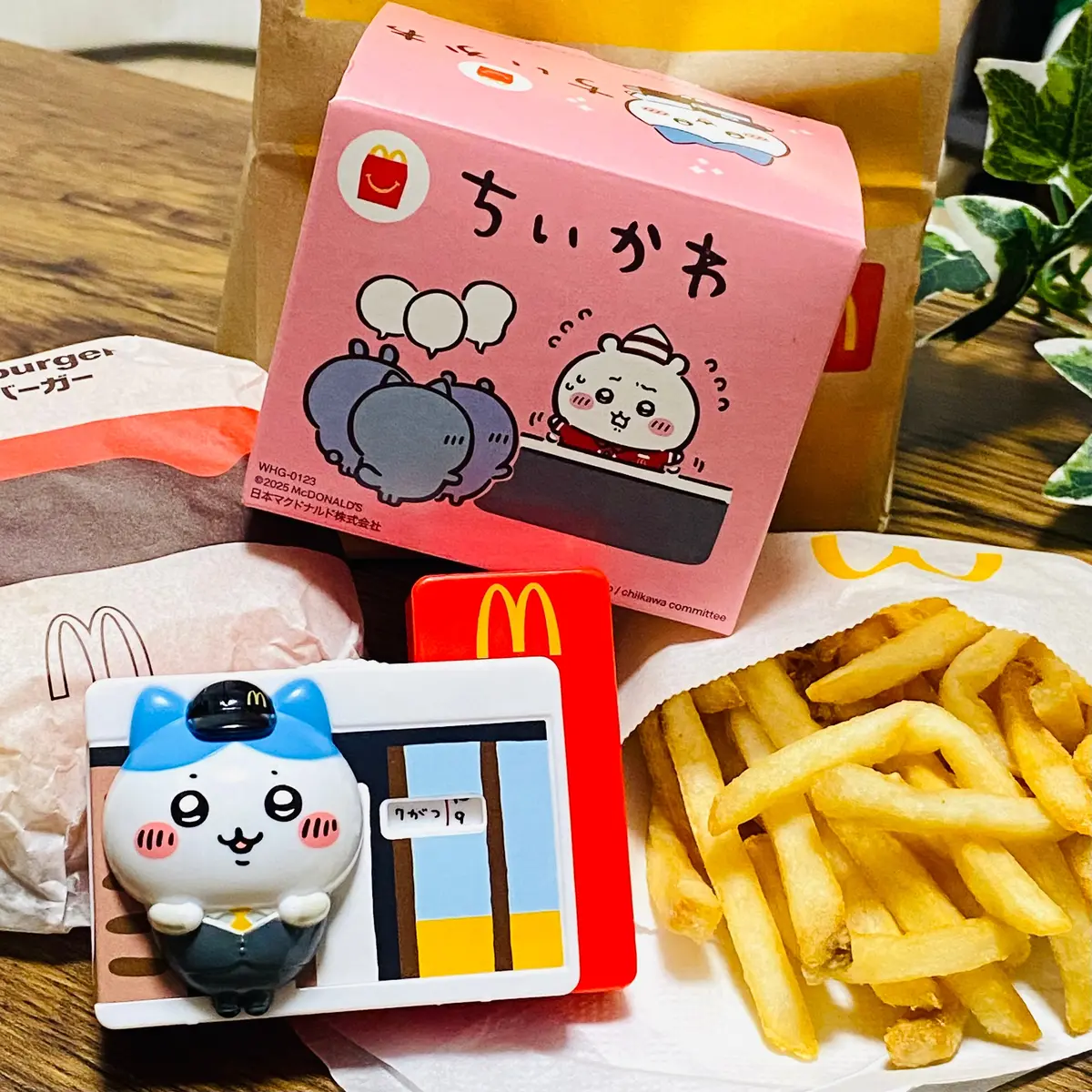 ハチワレのマクドナルドカレンダー