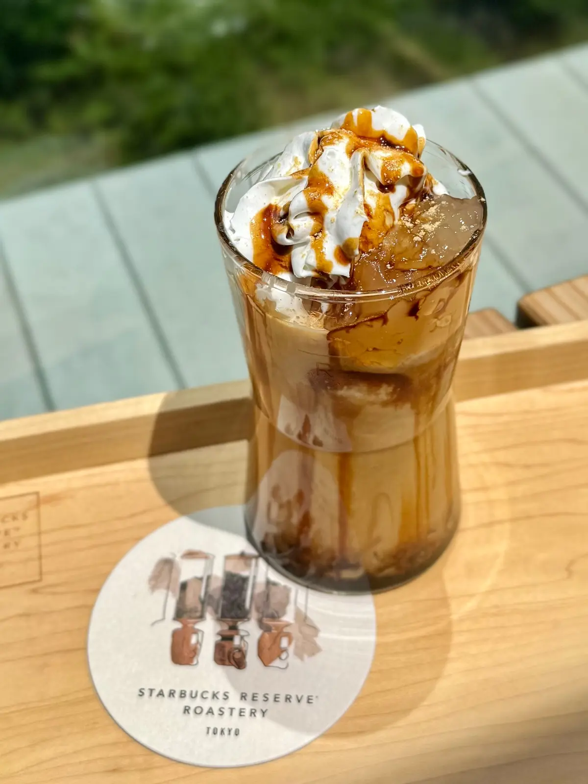 スタバロースタリーおすすめ新作「米糀ミルク使用 黒糖 わらび餅 パフェ ラテ」