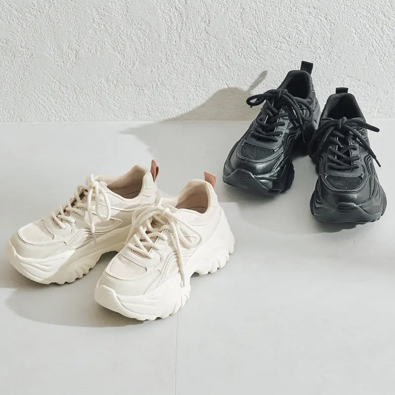 ボリュームソールラメスニーカー　ORTR　厚底