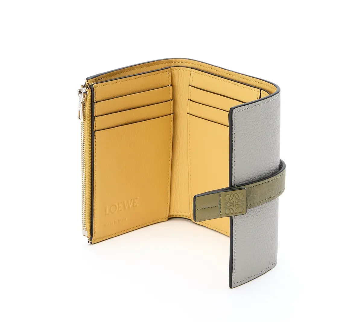 売れ筋商品お見逃しなく LOEWE（ロエベ）』のおすすめ折り財布3選。手放せなくなる洗練 小物