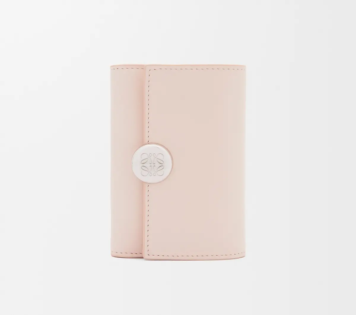 ロエベのピンク三つ折り財布