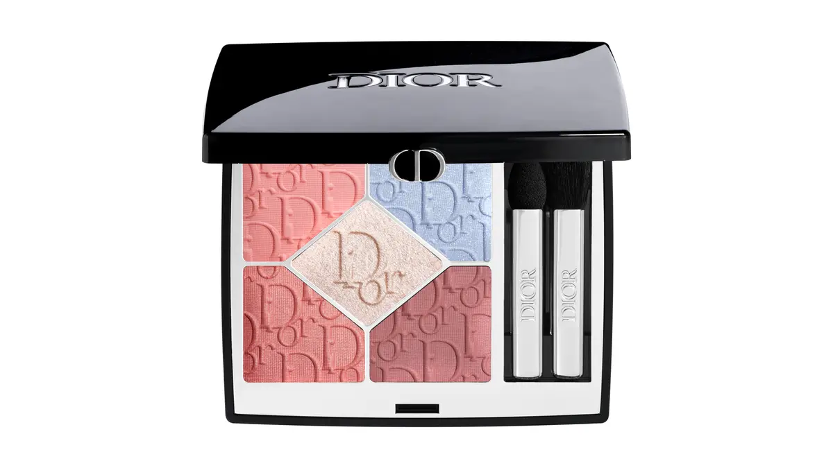 Dior　ディオールショウ サンク クルール 623 ピーチマニアは輝くアイボリーカラーとフレッシュなコーラルトーンに透明感のあるパステルブルーを合わせたパレット。パステルカラー アイパレット アイカラー アイシャドウ アイパレット 春新色　限定色