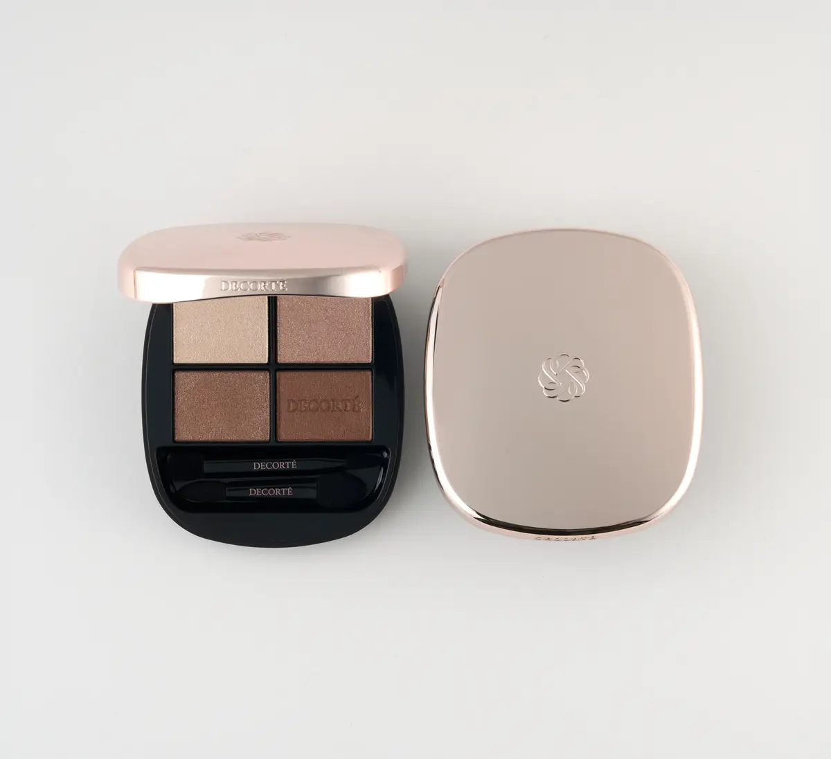 コスメデコルテ　スキンシャドウ デザイニング パレット