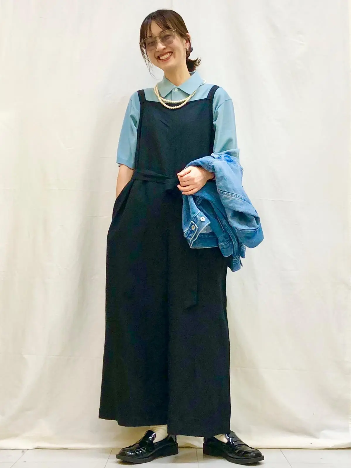 ユニクロ　イエローリブカーディガン　パールネックレスコーデ